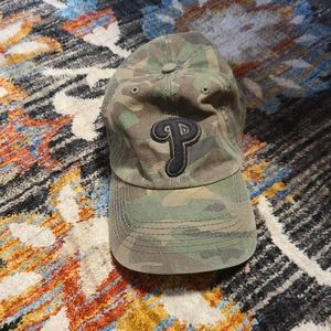 Phillies Camo Hat